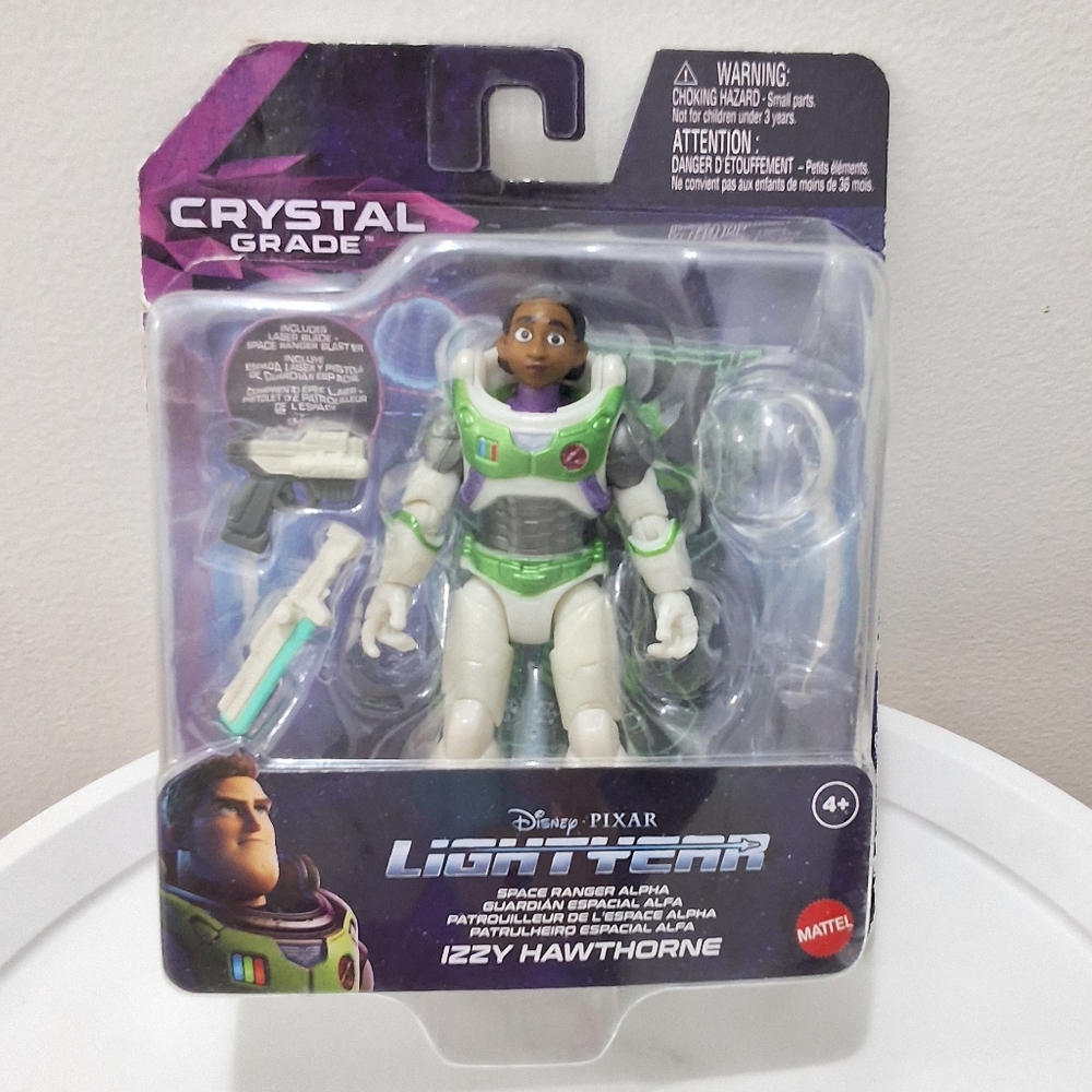 Disney Pixar Lightyear Crystal Grade Izzy Hawthorne Action Figure, NEW